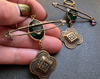 Vintage Emerald Green Connectors, Art Nouveau Style, Earrings