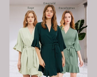 Emerald Green Bridesmaid Robes | Set of Sage Ruffle Robe | Eucalyptus Bridal Party Robes | Bridesmaid Proposal Gift | Wedding Robe Gift