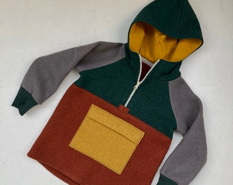 HOODIE aus Walk für Kinder Gr. 104 SOFORT!