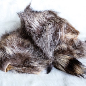 Raccoon Scrap Fur Pieces