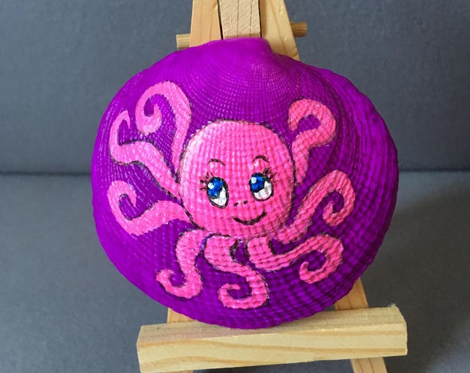 Hand Painted Seashell- Octopus