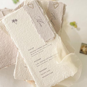 Anita Menus de mariage en papier fait main, menus en papier bordeaux, papeterie de jour mariage, papier de coton, table de mariage, caution