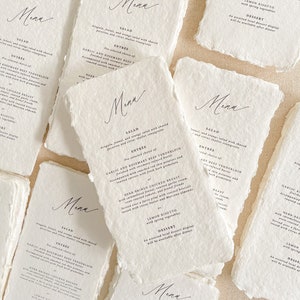 Menus de mariage en papier fait main Margo, menus en papier taupe, papeterie de jour mariage, papier de coton, table de mariage, caution