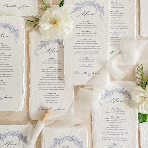 Menus en papier fait main Leia, marque-places avec noms d'invités, cachets de cire dorés, menu imprimé, menus en papier taupe, papier de coton, caution