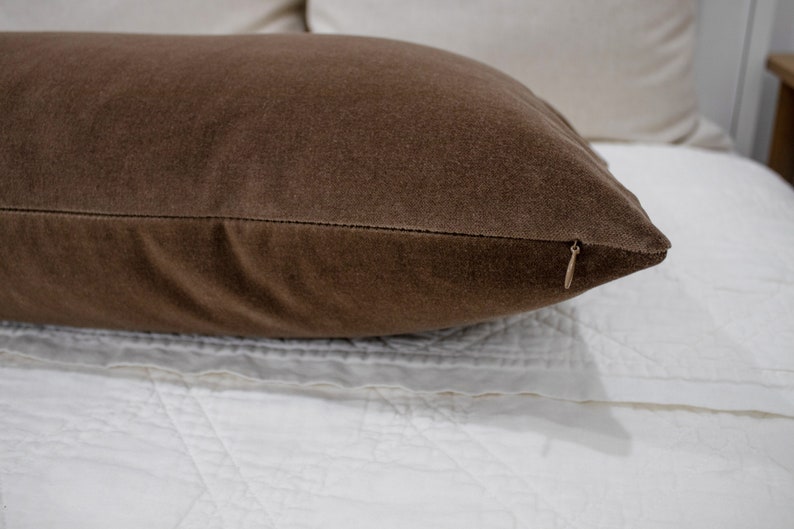 Brown Lumbar Pillow Mocha Velvet Throw Pillow Cover Neutral Decorative Cushion Cover Extra Long Bolster Pillow Maroon Bedroom New Mom Gift 画像 4