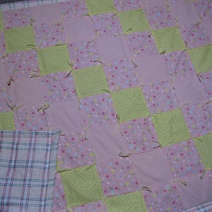 New Handmade Tied Oversized Throw Pink Yellow Flowers Plaid FLANNEL Quilt Blanket