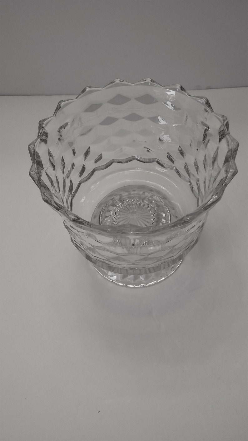HOMCO Clear Glass Cube Design Lady Love CompoteCandy Dish
