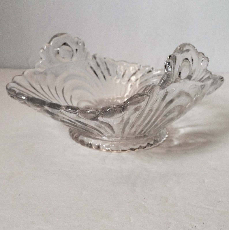 Cambridge Caprice Clear Handled Bon Bon Dish