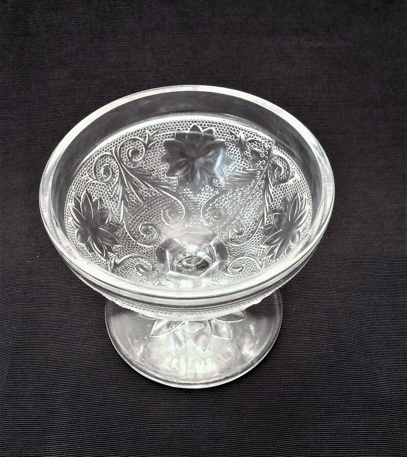 Tiara Sandwich Clear Low Sherbet Glass Bowls Dining & Serving jan