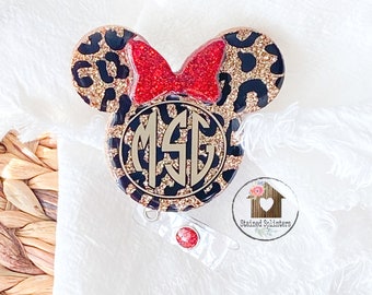 Details about   Smiling Mickey Mouse w/Glitter Up-cycled Retractable Reel ID Badge U Pick Reel 