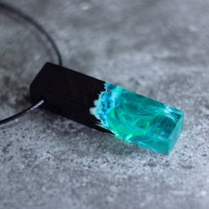 Northern lights necklace, Wood resin pendant