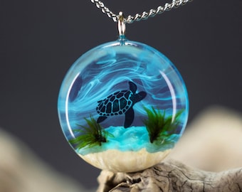 Sea turtle necklace, Wood resin round medallion pendant, handmade turtle jewelry