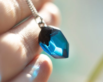 Minimalistic wood resin necklace, glowing pendant
