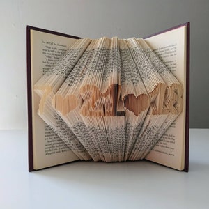 Unique Wedding Gift for Couple, Personalized Wedding Date, Folded Book Art, Custom Newlywed Gift image 1