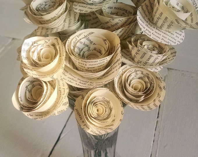 Book Page Roses Set of 30 Stemmed Roses Book Themed Wedding Flowers - Etsy