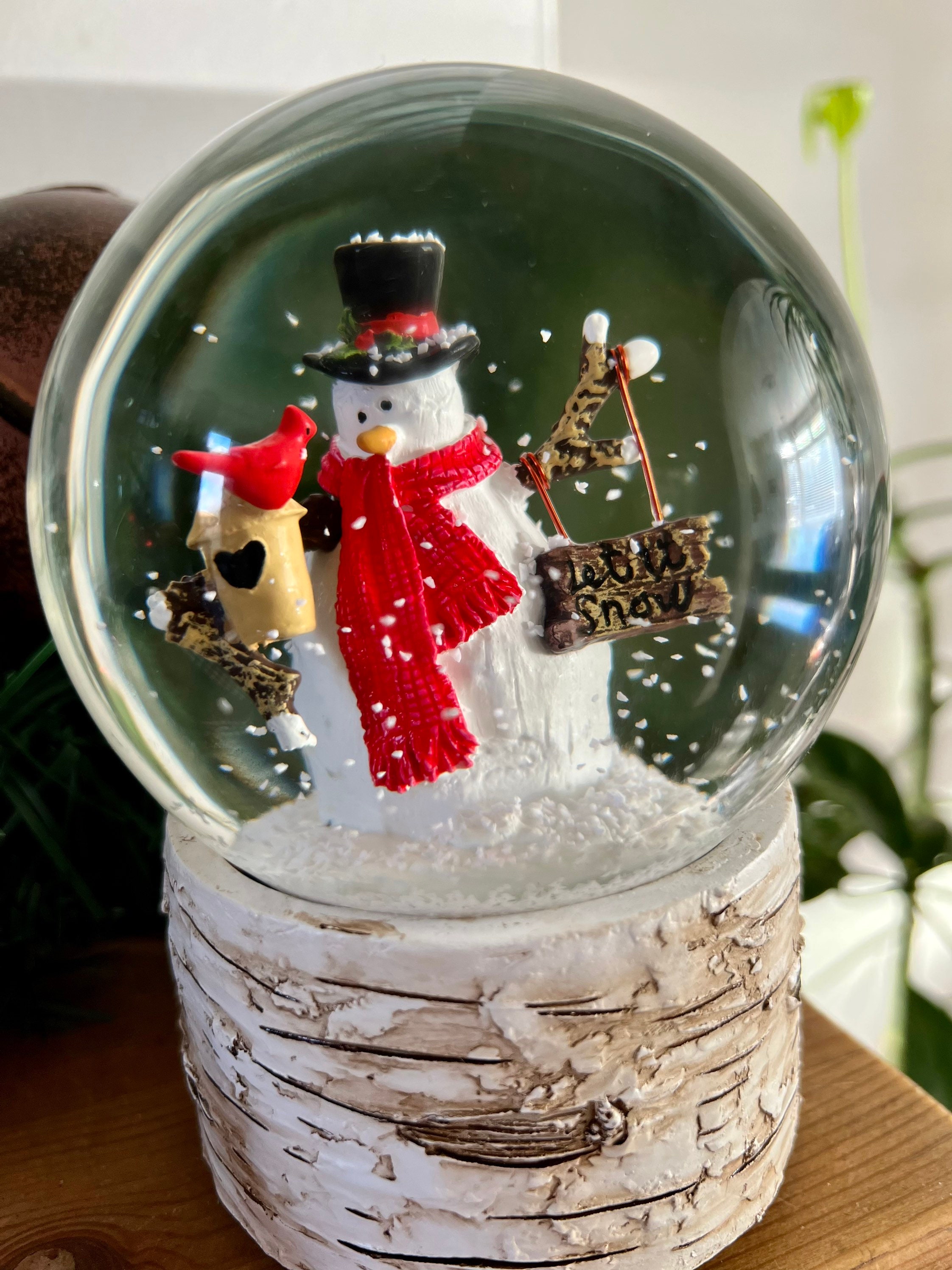  Musical Christmas Snowman Snow Globe,Lighted Snowglobe