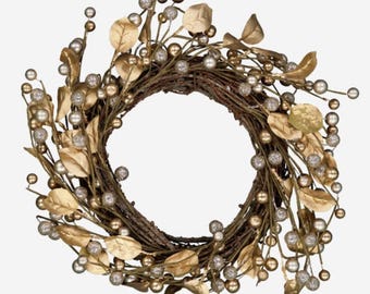 Gold natural Christmas wreath decoration, Berry, 36x36cm, wall or door hung, woodland (TK012)