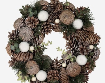 Multicoloured natural woven twig Christmas wreath decoration, Pinecone, 30x30cm, wall or door hung, woodland, white - (TK010)