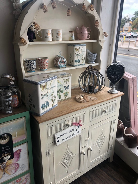 Country style dresser discount