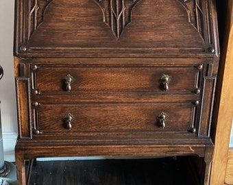SOLD Shabby chic/gothic/solid wood bureau writing desk for office study bedroom workspace. Can be painted any colour, customisations welcome