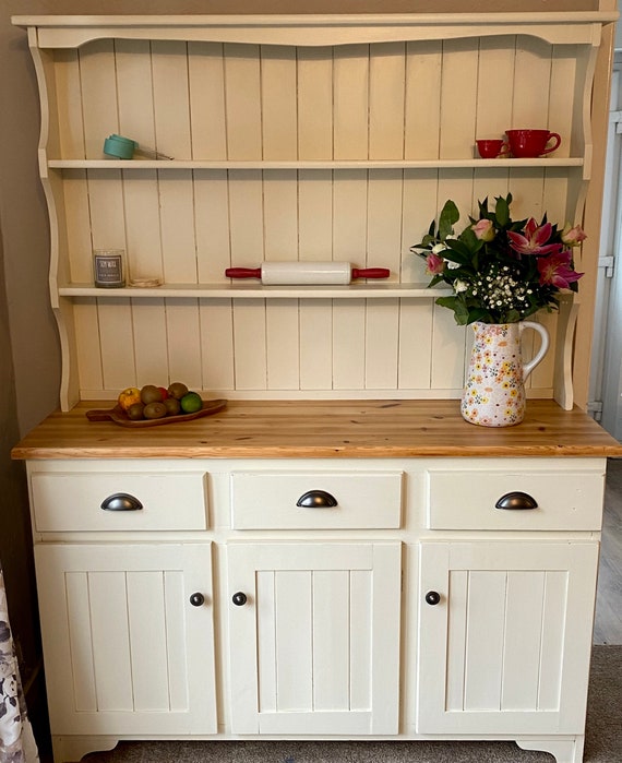 cream painted welsh dresser Large Shaker Style Painted Welsh Dresser, Drawers, Cupboard Base and 3 Shelf Display Top. Handmade in Any Size or Colour. Customisable