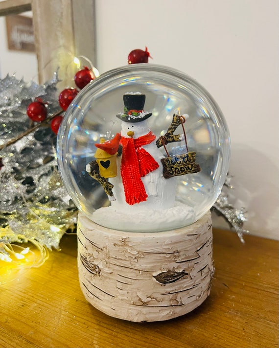  Christmas Glass Snow Globes Glitter Water Globe with Musical Snow  Globe Plays We Wish You a Merry Christmas, Santa Xmas Snow Globe, Holiday  Decoration : Home & Kitchen