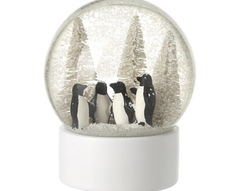 Snow globe, Penguin, Forest, Glass, office / living room decoration, winter wonderland