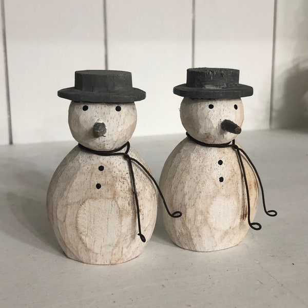 Weihnachten runder Schneemann aus Holz