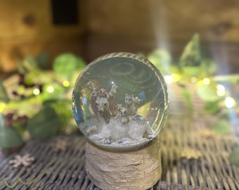 Deer and friends snow globe, beautiful wooden/bark design base, reindeer, woodland, owl, squirrel, fox, wintery scene, christmas gift