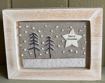 Wooded plaque / free standing, fabric, cross stitch, felt, Merry Christmas, gift, Xmas decorations, display, Xmas tree