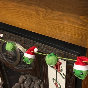 Sprout felt Christmas bunting, Christmas decoration, fun, festive, food, Brussels sprouts, sprout people