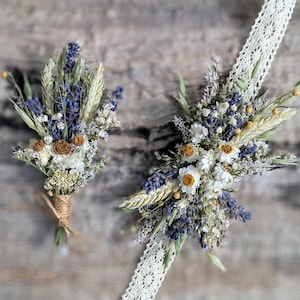 Blue White Barn Boho Style Boutonnieres, Wildflower Daisies Corsage Wedding Dried Flowers For the Groom Farmhouse Wheat Lavender Rustic
