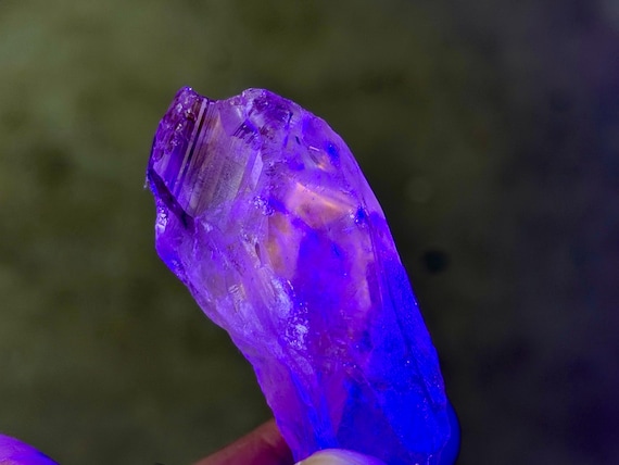Powellite Phantom Root Quartz, UV Reactive, 67g, New Find, Raw and Unpolished, Bahia, Brazil B316