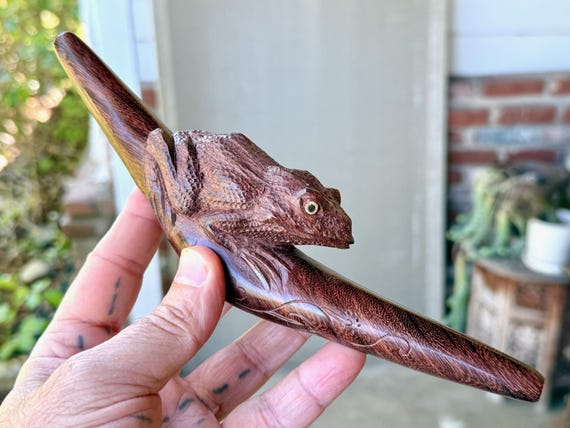 Tepi Pipe with Sonoran Desert Toad, Hand Carved, Solid Wood Shamanic Applicator Pipe
