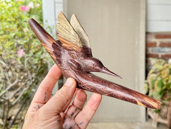 Hummingbird Totem Tepi Pipe, Natural Wood Tepi with Wonderful Detail, Hand Carved from a Single Piece of Two Tone Tamarind Wood