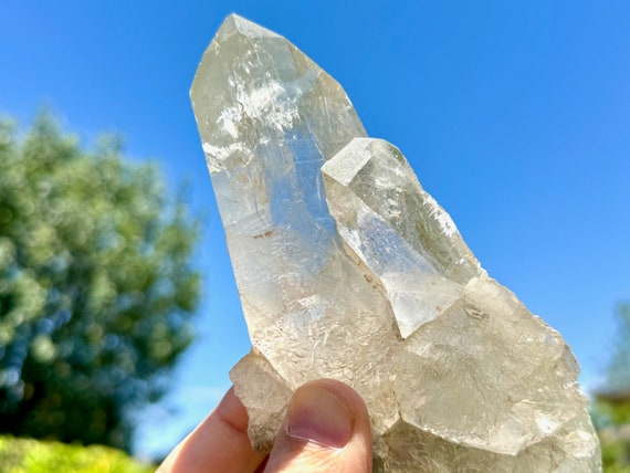 Himalayan Cathedral Quartz with Green Chlorite, 474g, High Altitude Quartz for Heart Healing & Purification, India W206