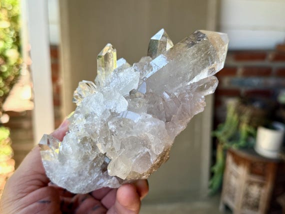 AAA Quartz Cluster, Self-Standing, 1 Kilo, Tomas Gonzaga Mine, Corinto, Minas Gerais, Brazil V510