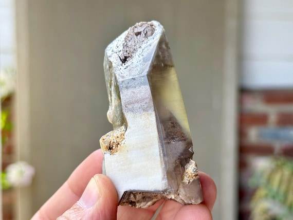 Lodolite Phantom Quartz, 102g, New Find, Aesthetic Crystal with Layered Inclusions, Corinto, Minas Gerais, Brazil S765