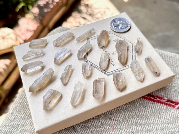 Smoky Quartz Lot, 20 Pieces, Small Smoky Quartz Points for Crystal Grid and Jewelry, Corinto, Minas Gerais, Brazil P987