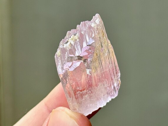 Pink Kunzite with Etched Terminations, 22g, New Find, Heart Chakra Crystal, Afghanistan T085