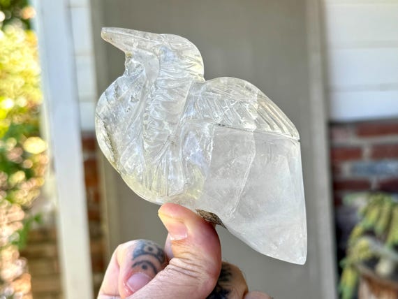Andean Crystal Hummingbird, Hand Carved from Native Peruvian Quartz by Peruvian Artist Mario Deza, Siwar Qinti for Shamanic Mesa H9