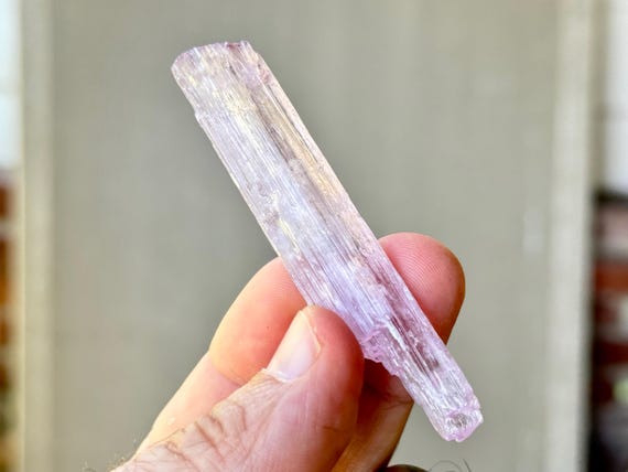 Purple Kunzite, Elongated Wand Formation with Lovely Lilac Hue and Etched Double Termination, 19g, Heart Chakra Crystal, Afghanistan R483