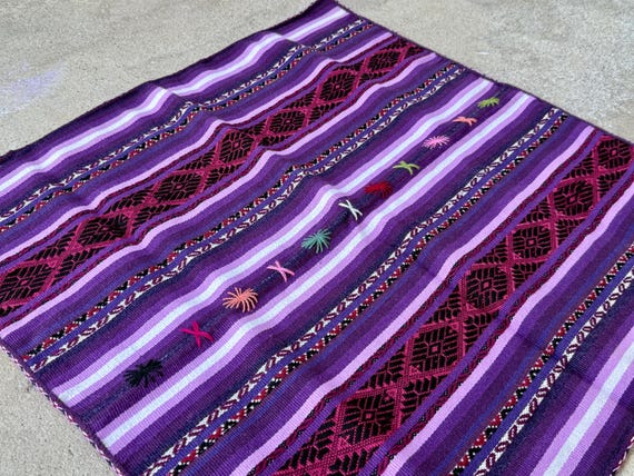 Shamanic Manta Cloth, Vibrant Purple Colors, 23" x 23", Handwoven Andean Mesa Cloth for Plant Medicine Ceremony, Made in Chawaytiri