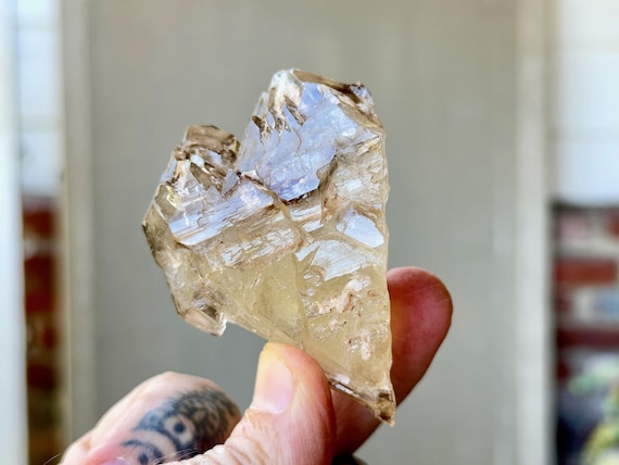 Elestial Citrine, All Natural with Etched Textures, 139g, Aracuai, Minas Gerais, Brazil W682