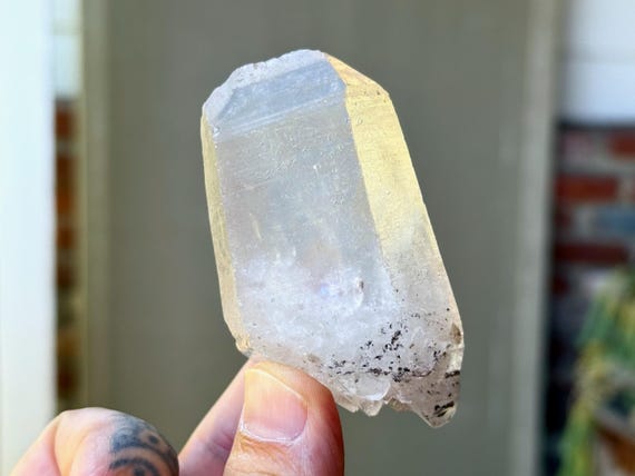 Tabular Lemurian Quartz, Double Terminated, 119g, Old Find, Serra do Cabral, Minas Gerais, Brazil T251