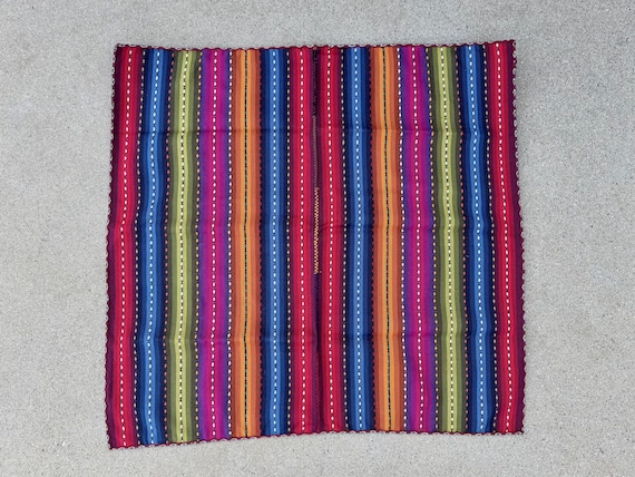Andean Manta Cloth from Chinchero, Peru, 31" x 33" (79 cm x 84 cm), Large Hand Loomed Mesa Cloth for Shamanic Ceremony