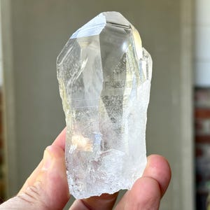 Lemurian Quartz, Water Clear with Unique Key Imprint, 182g, New Find, High Grade Lemurian, Bahia, Brazil T693