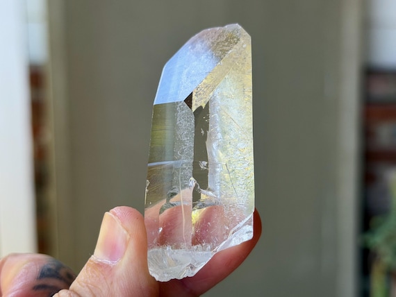 Starbrary Quartz with Time Link, Water Clear, 54g, Quartz with Extraterrestrial Glyphs, Zeca de Souza, Minas Gerais, Brazil A839