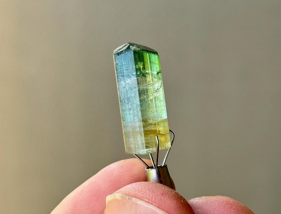 Bicolor Blue-Green Tourmaline from Cruzeiro Mine, 3.5g (17.4 ct), Exquisite Quality, São Jose da Safirá, Minas Gerais, Brazil S512