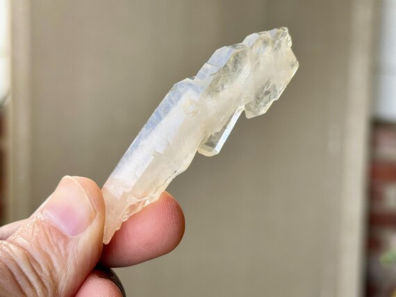 Golden Healer Faden Quartz, Tabular Formation, 17g, Transmissions for Spirit World, Corinto, Minas Gerais, Brazil S119